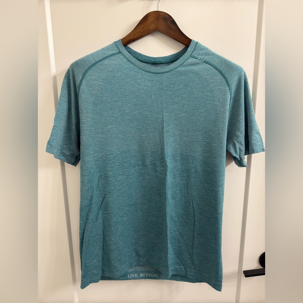 Lululemon Metal Vent Tech Shirt